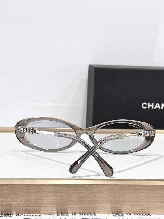 Picture of Chanel Sunglasses _SKUfw77668746fw
